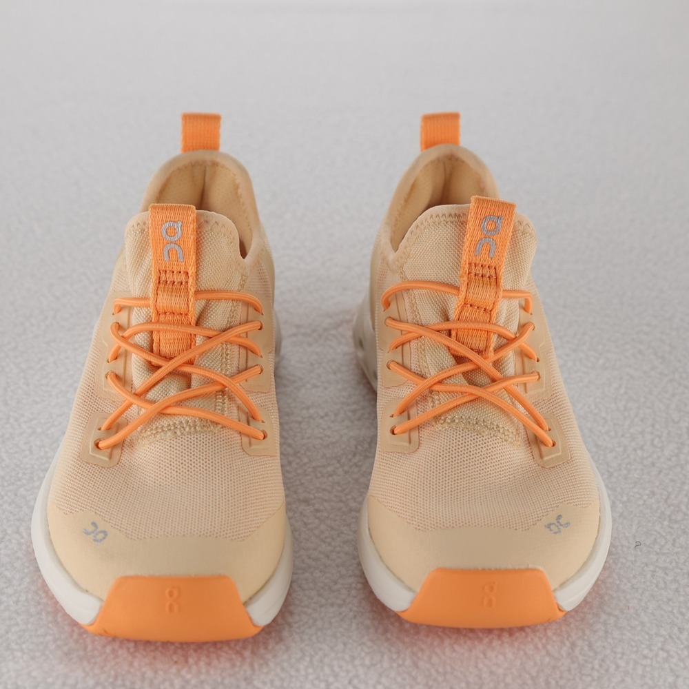 On Running Cloudleap Kids Shoes Tangerine Blonde Sneakers US 11 New - Picture 4 of 9